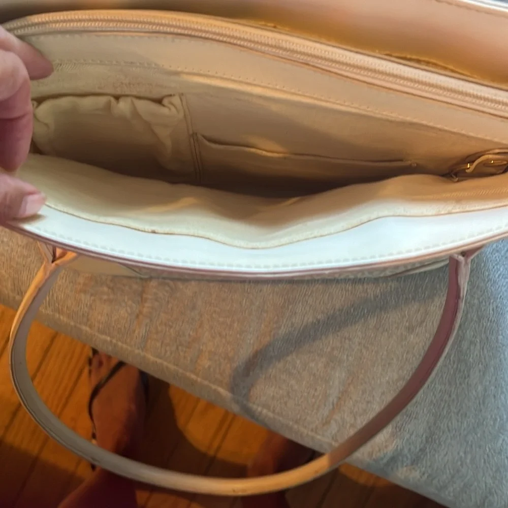 Etienne Aigner Cream Tote Bag - Picture 8 of 12